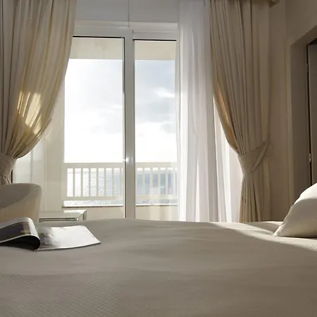 Triana-adults Only 4*