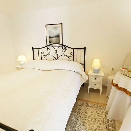 Triana-adults Only Casa de hóspedes Zadar