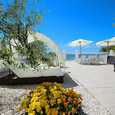 Triana-adults Only Guest house 4*