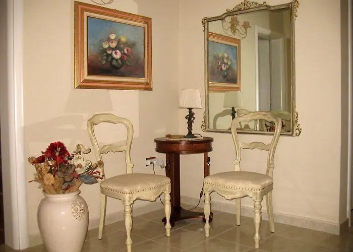Guest house Triana-adults Only 4*