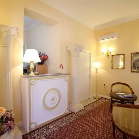 Pensión Triana-adults Only 4*